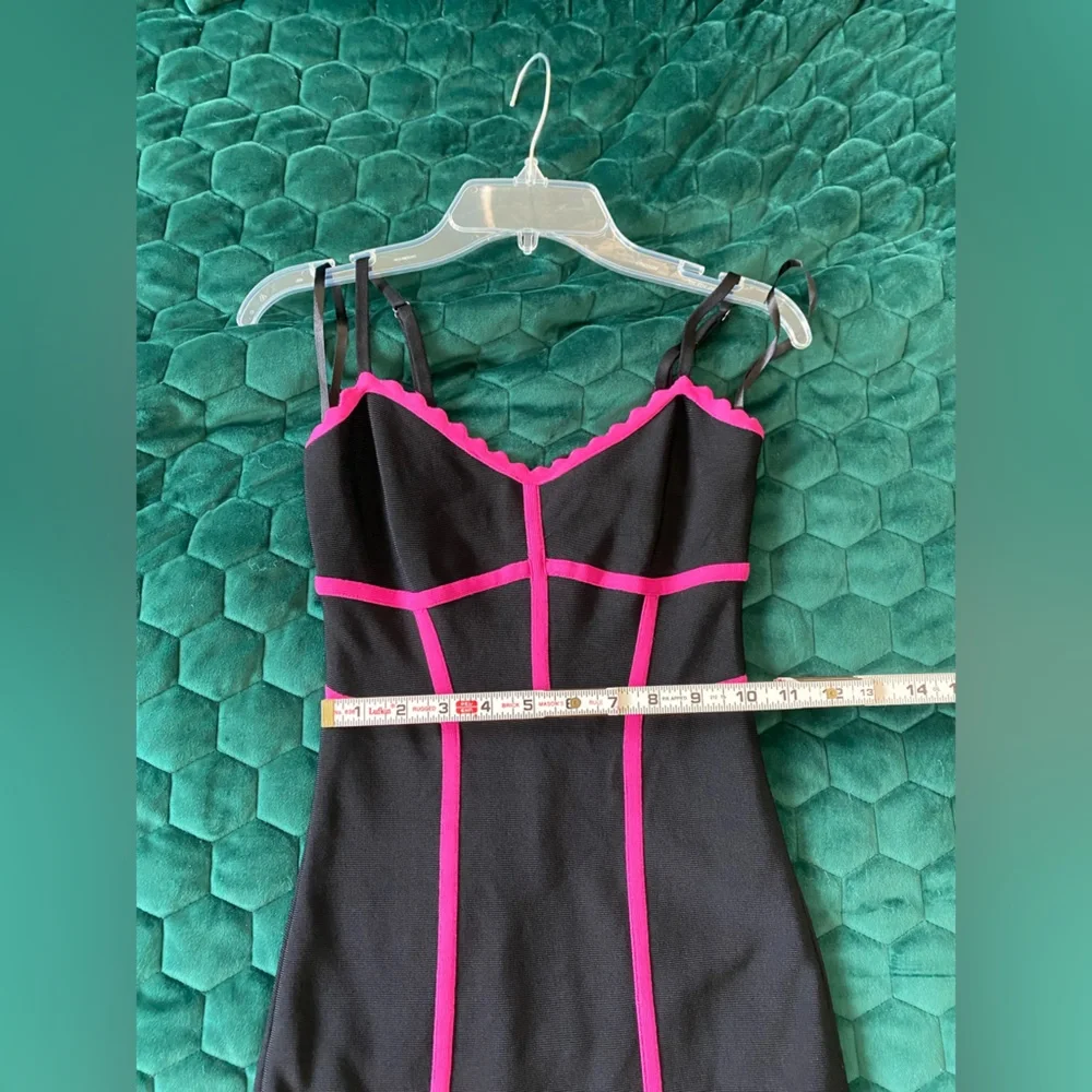 BCBGMaxAzria Midi Dress - Picture 7 of 12